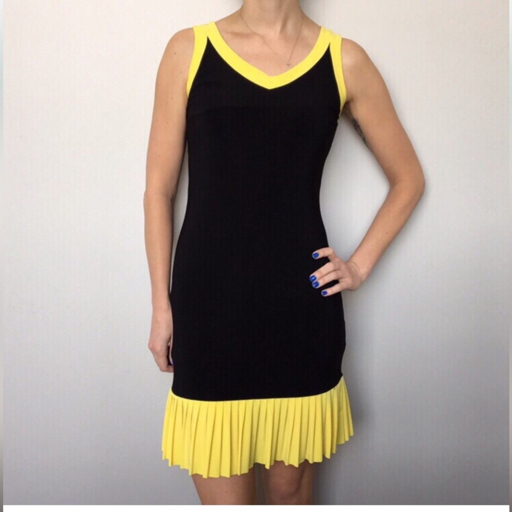 Frank Lyman Design Black and Yellow Sleeveless Midi Dress